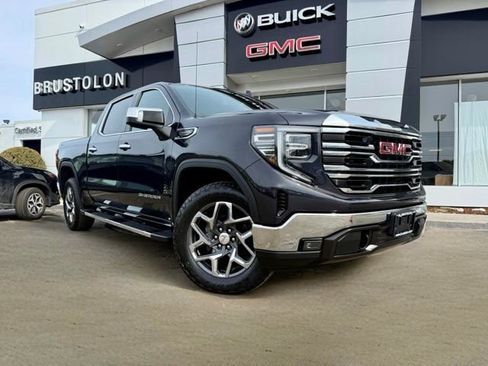 Used 2023 GMC Sierra 1500 SLT image 3