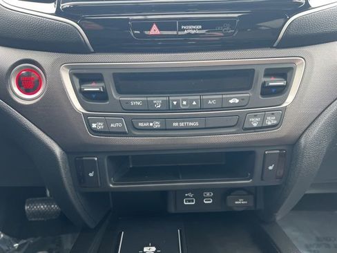 Used 2025 Honda Ridgeline RTL image 15