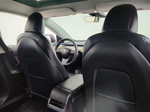 Used 2023 Tesla Model 3 Standard Range image 25