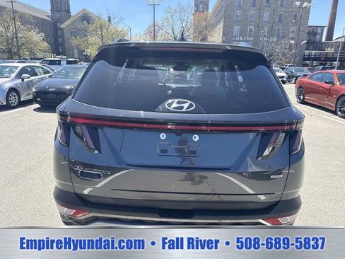 Used 2023 Hyundai Tucson Limited AWD/4WD image 4