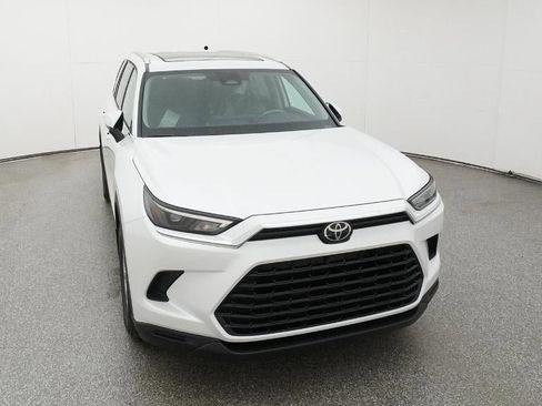 New 2026 Toyota Grand Highlander XLE image 44