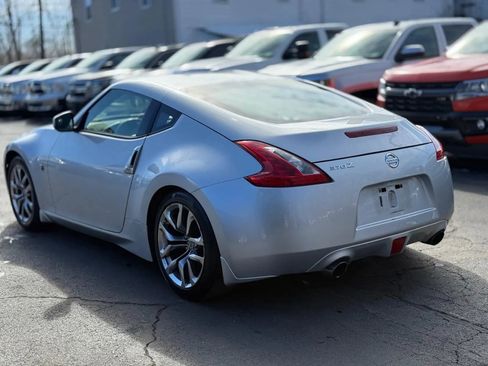 Used 2014 Nissan 370Z Coupe image 6