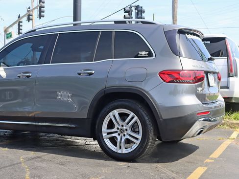 Used 2020 Mercedes-Benz GLB 250 4MATIC image 12
