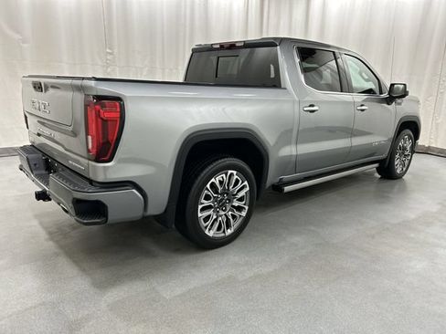 Used 2024 GMC Sierra 1500 Denali Ultimate AWD/4WD image 4
