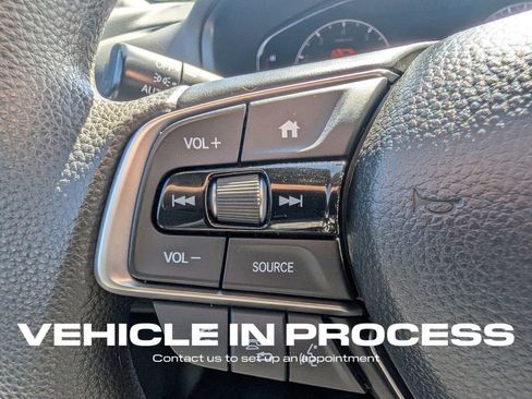 Used 2018 Honda Accord LX image 31