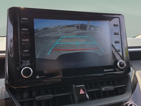 Used 2022 Toyota Corolla Cross LE FWD image 20