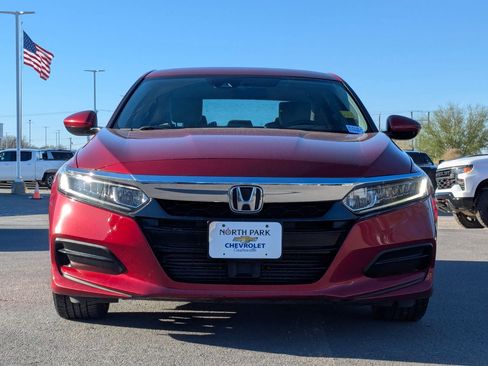 Used 2018 Honda Accord LX image 8