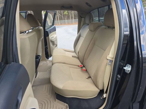 Used 2013 Toyota Tacoma 4x4 Double Cab w/ SR5 Pkg image 15