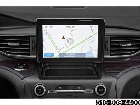 Used 2023 Ford Explorer Limited w/ Limited Technology Package AWD/4WD image 17