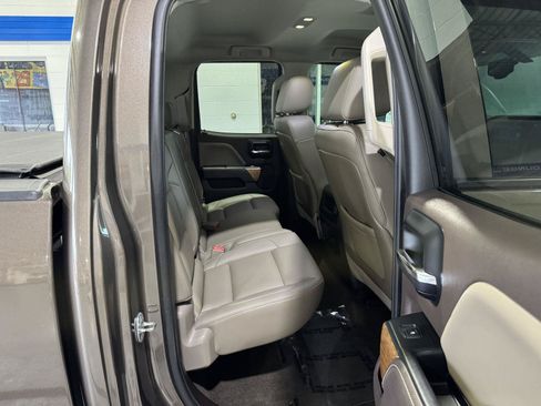 Used 2014 Chevrolet Silverado 1500 LTZ AWD/4WD image 14