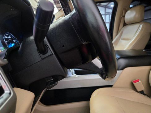 Used 2017 Ford F250 Lariat w/ Chrome Package image 43