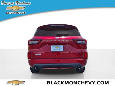 Used 2023 Ford Escape ST-Line Select w/ Tech Pack #2 image 4