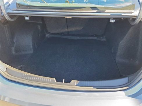 Used 2024 Chevrolet Malibu LT image 21