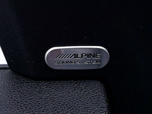 Used 2022 Dodge Charger Scat Pack RWD image 4