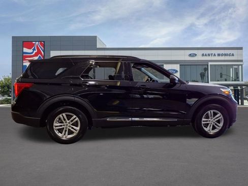 Used 2023 Ford Explorer XLT w/ Equipment Group 202A image 26