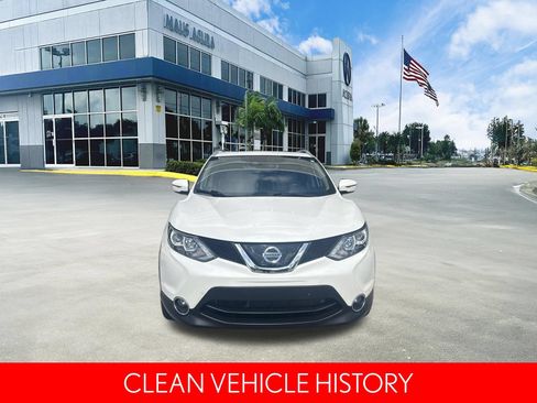 Used 2019 Nissan Rogue Sport SL FWD image 4