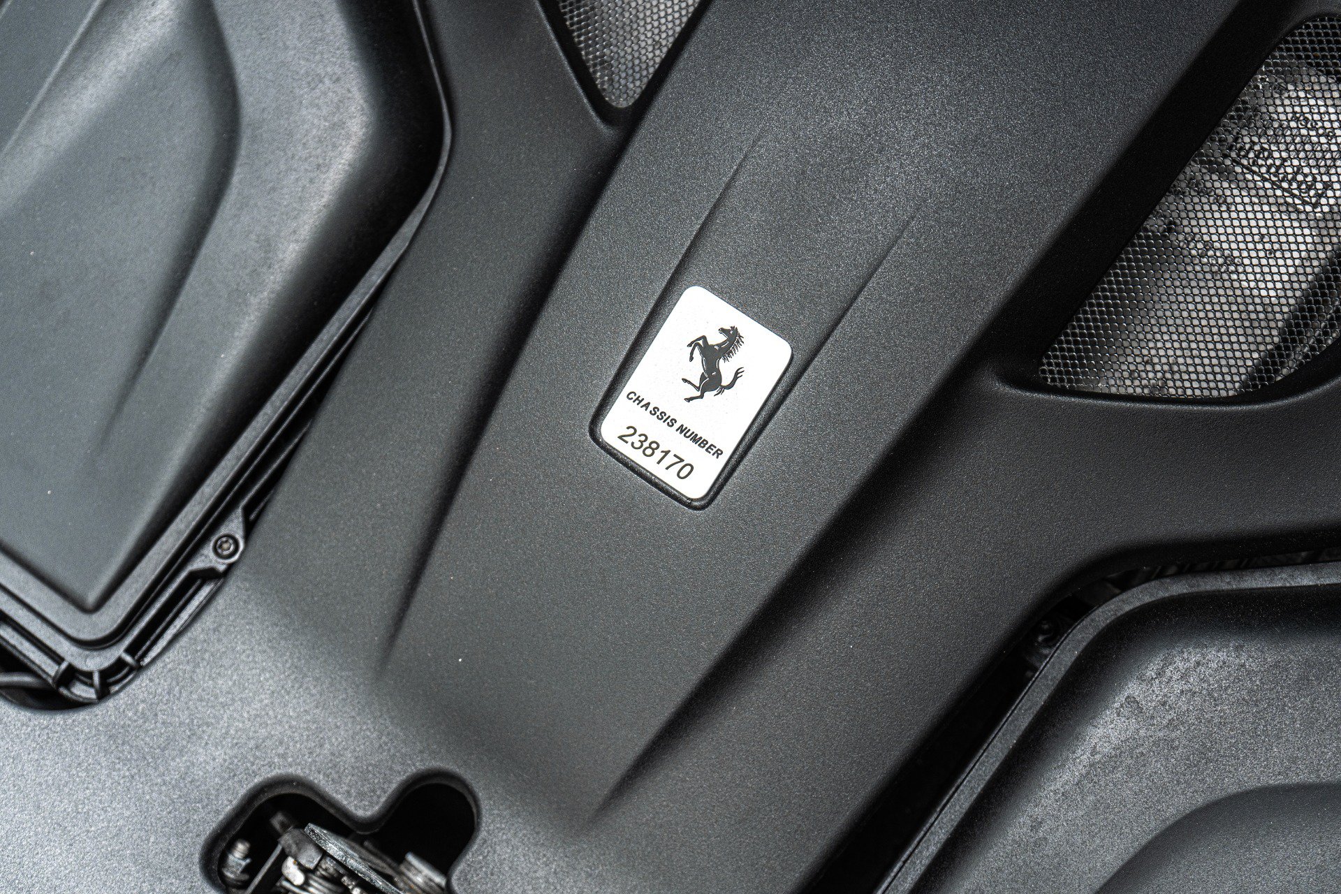 Used 2019 Ferrari GTC4Lusso AWD/4WD image 46