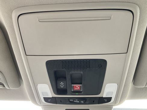 Used 2024 Honda Accord EX image 29