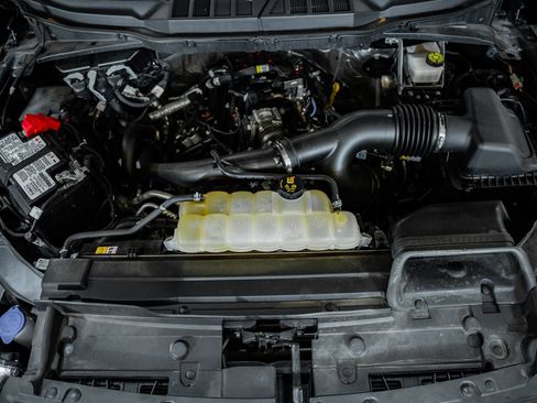 Used 2023 Ford F150 Lariat w/ Equipment Group 502A High image 28