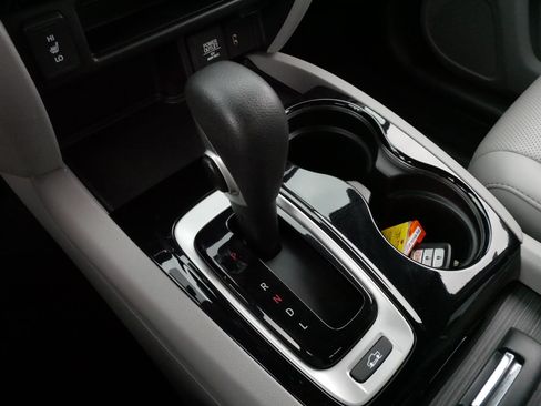 Used 2018 Honda Ridgeline RTL-E image 24