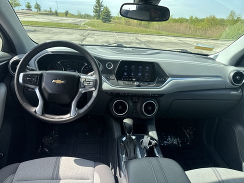 Used 2022 Chevrolet Blazer LT AWD/4WD image 11