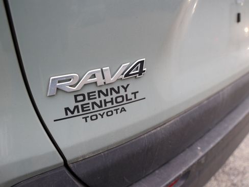 Used 2023 Toyota RAV4 XLE w/ Convenience Package AWD/4WD image 12