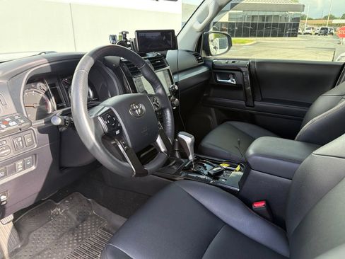 Used 2023 Toyota 4Runner TRD Off-Road Premium w/ Off Road Premium Plus Package AWD/4WD image 7