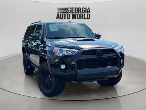 Used 2019 Toyota 4Runner TRD Off-Road Premium AWD/4WD image 10