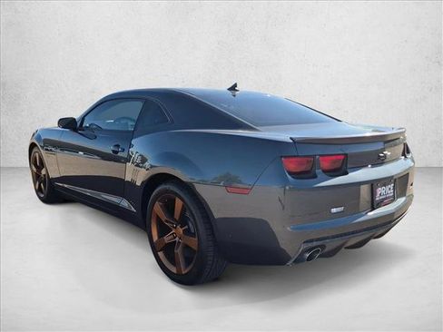 Used 2010 Chevrolet Camaro SS w/ RS Package RWD image 8