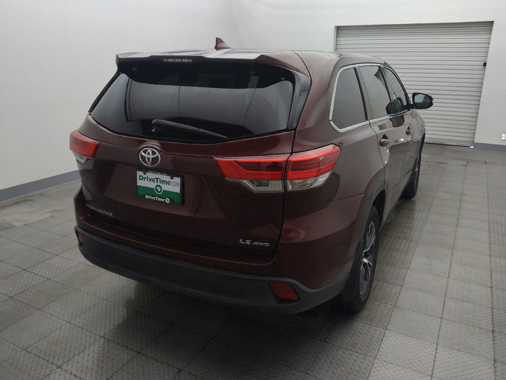 Used 2019 Toyota Highlander Plus AWD/4WD image 7