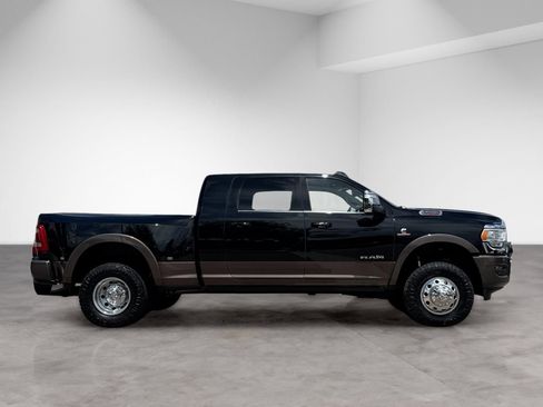 Used 2024 RAM 3500 Limited w/ Safety Group AWD/4WD image 7