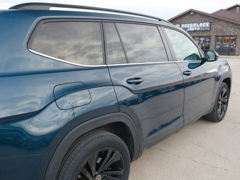 Used 2022 Volkswagen Atlas SE image 8