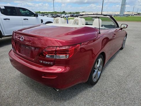 Used 2010 Lexus IS 250C RWD image 3
