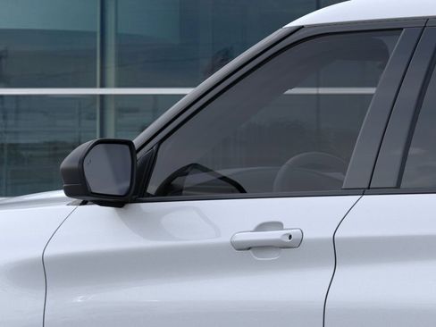 New 2026 Ford Explorer Active RWD image 22
