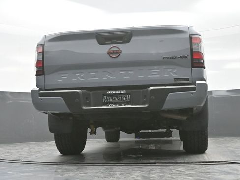 Used 2024 Nissan Frontier PRO-4X w/ Technology Package AWD/4WD image 30