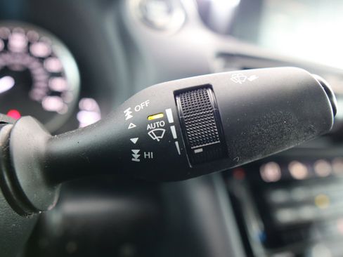 Used 2023 Lexus IS 300 w/ Comfort Package image 27