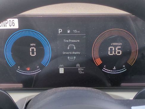 New 2026 Hyundai Tucson SEL image 16