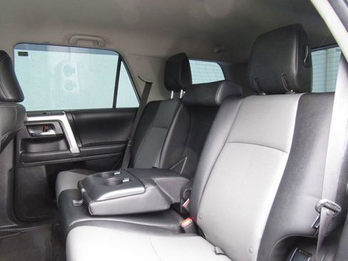 Used 2022 Toyota 4Runner SR5 Premium w/ TRD Black Wheel Package (TMS) AWD/4WD image 18