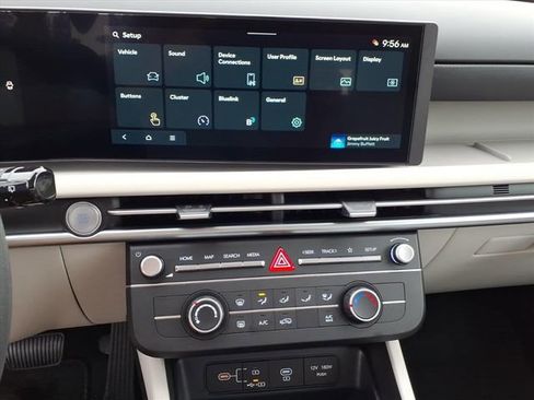 New 2026 Hyundai Tucson SE FWD image 13