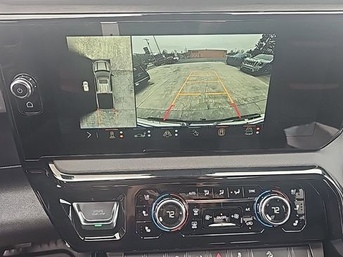 New 2026 GMC Sierra 1500 AT4 w/ AT4 Premium Package AWD/4WD image 23