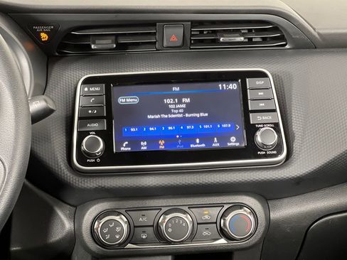 Used 2025 Nissan Kicks Play S image 24