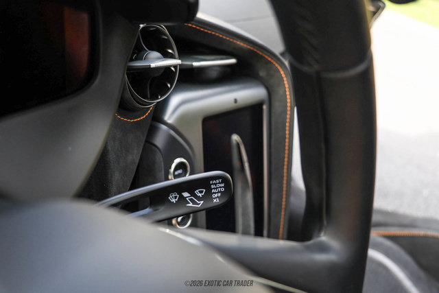 Used 2025 McLaren 750S RWD image 52