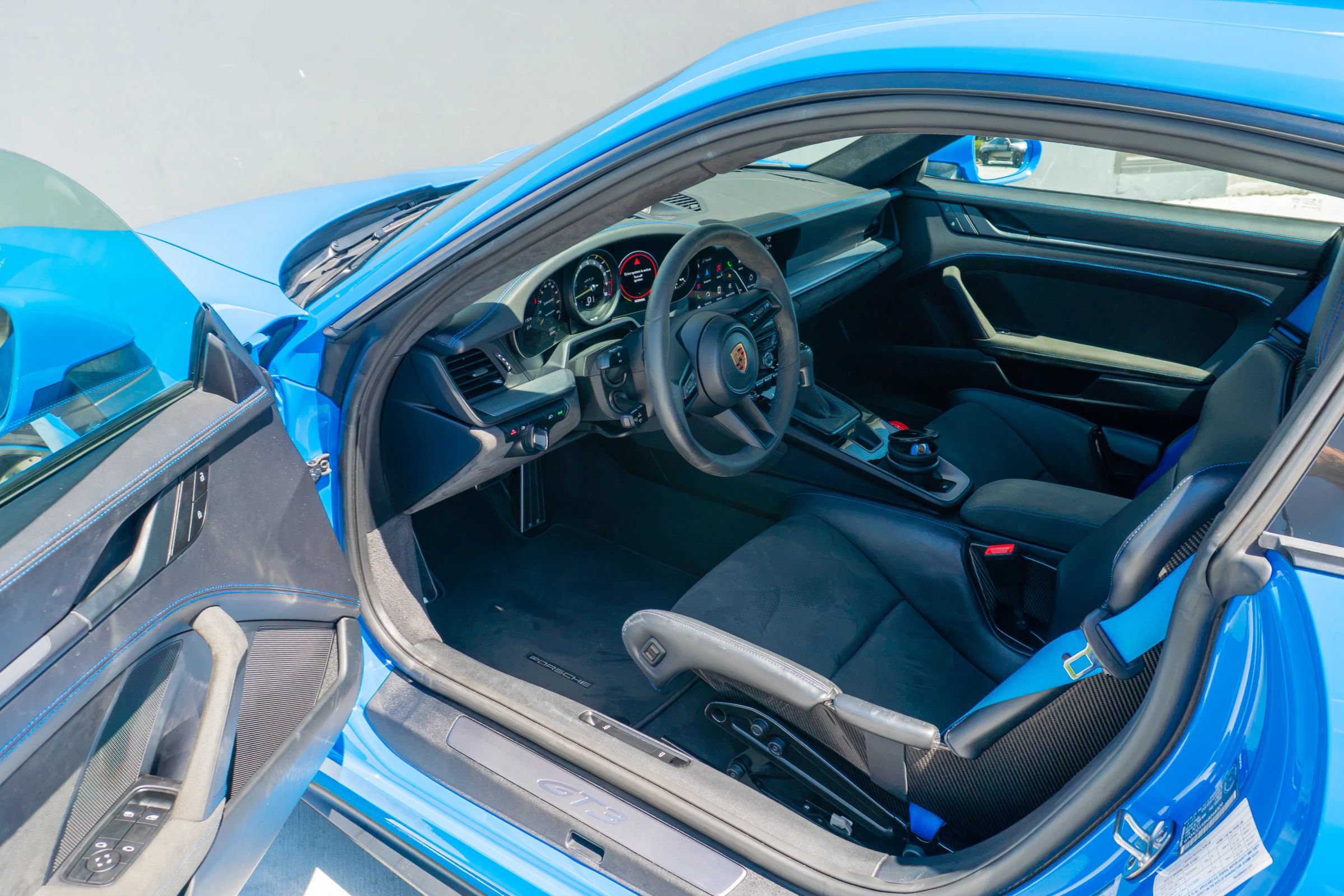 Used 2022 Porsche 911 GT3 RWD image 64