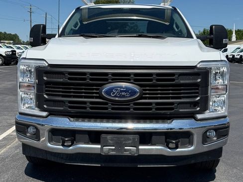 Used 2024 Ford F350 XL w/ XL Chrome Package RWD image 4