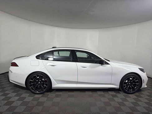 New 2026 BMW M5 w/ Executive Package image 8