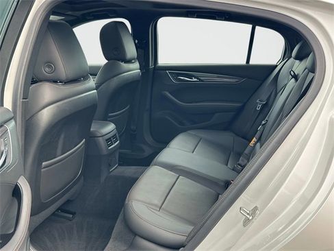 Used 2025 Cadillac CT5 Sport w/ Technology Package image 17