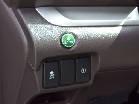Used 2014 Honda CR-V EX image 17
