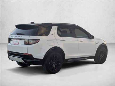 Used 2024 Land Rover Discovery Sport Dynamic SE image 5