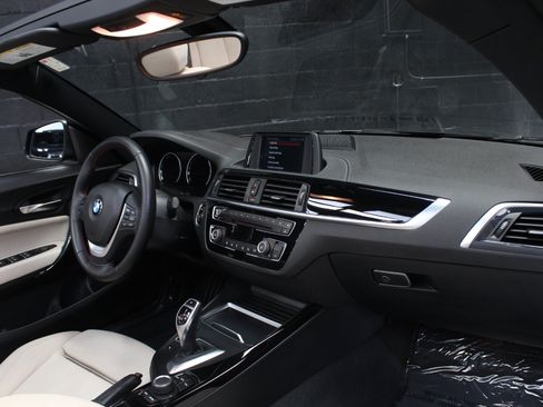 Used 2018 BMW 230i Convertible RWD image 46