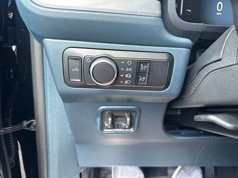 New 2025 Ford Maverick XLT w/ XLT Luxury Package image 13